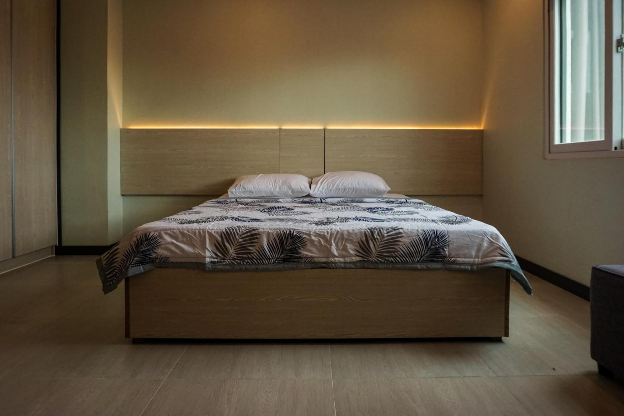 Emmaus Condotel Angeles Buitenkant foto